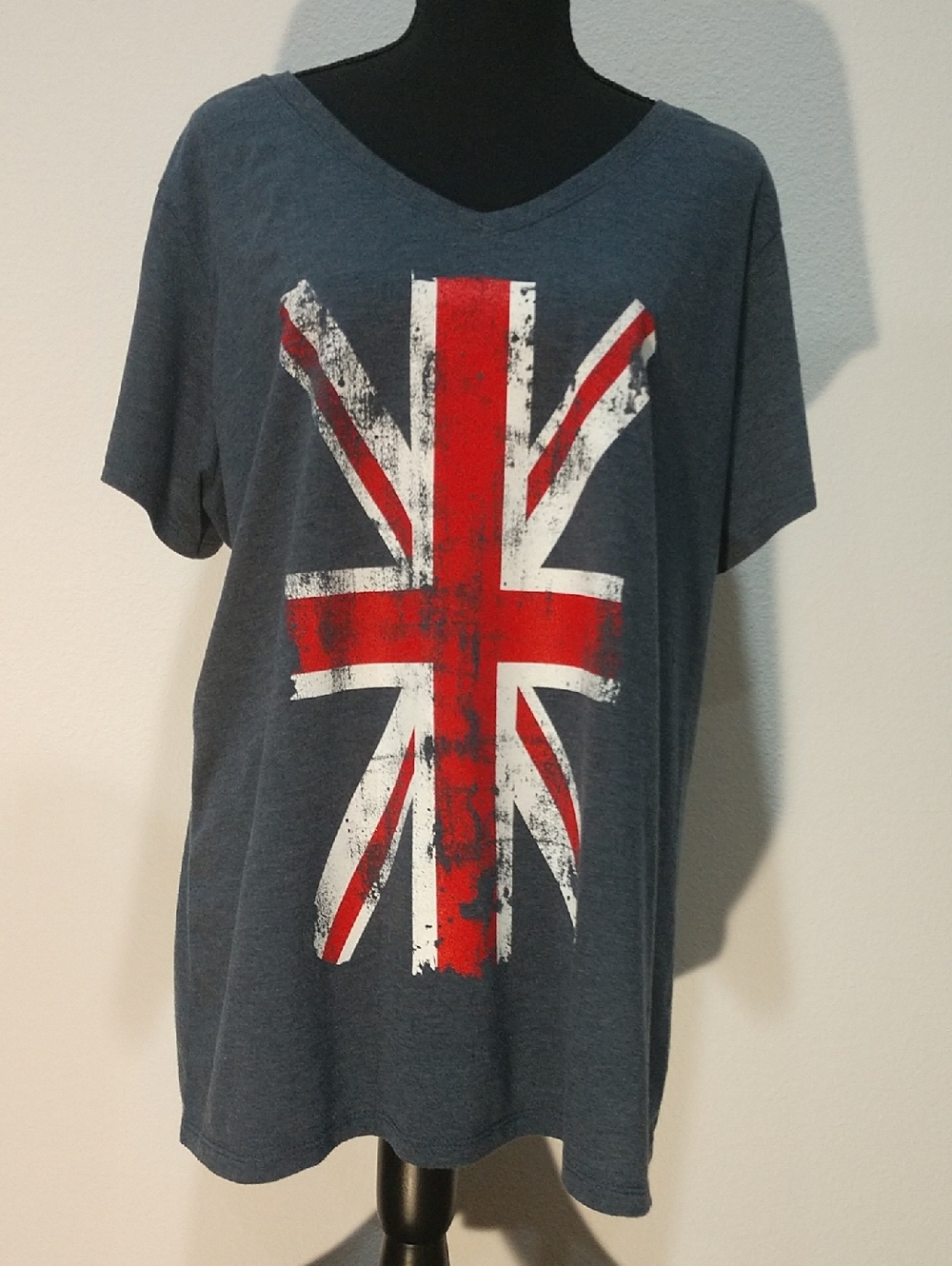 District Women's Navy V-Neck Tee with Distressed Red and White Union Jack